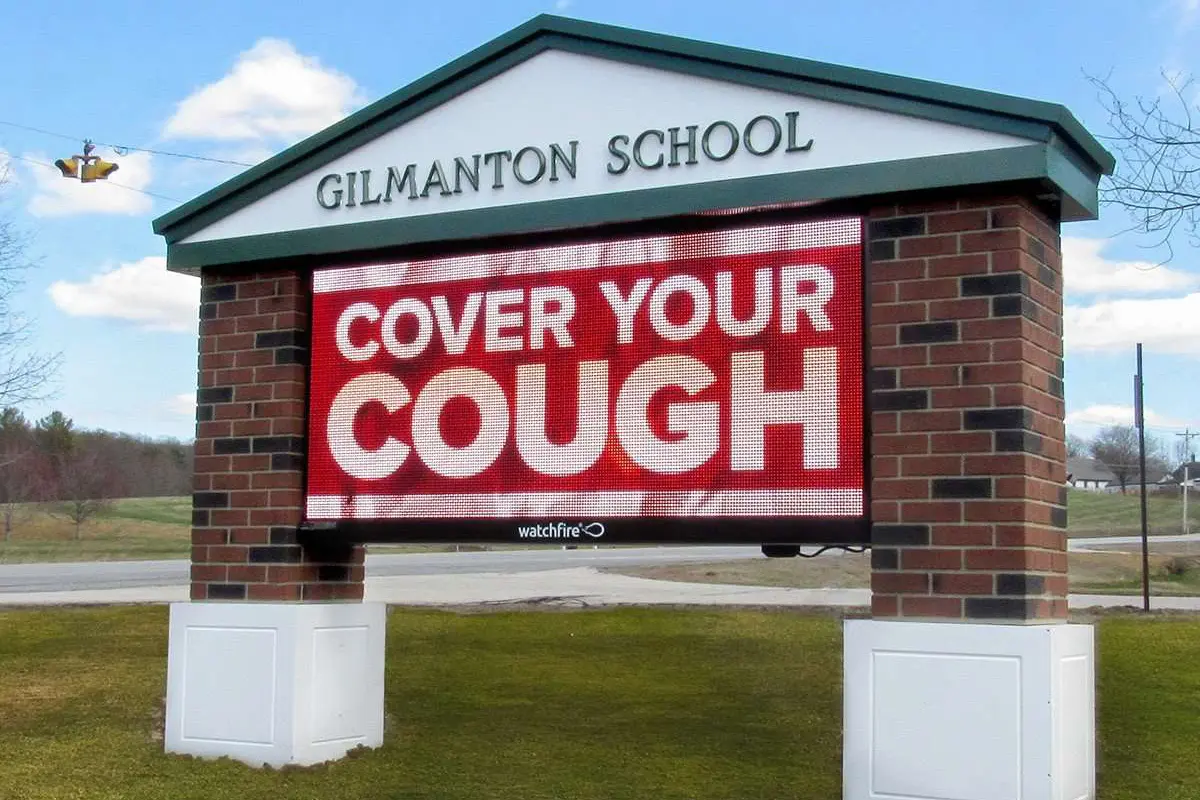 Outside LED digital signage systems Outside LED digital signage systems