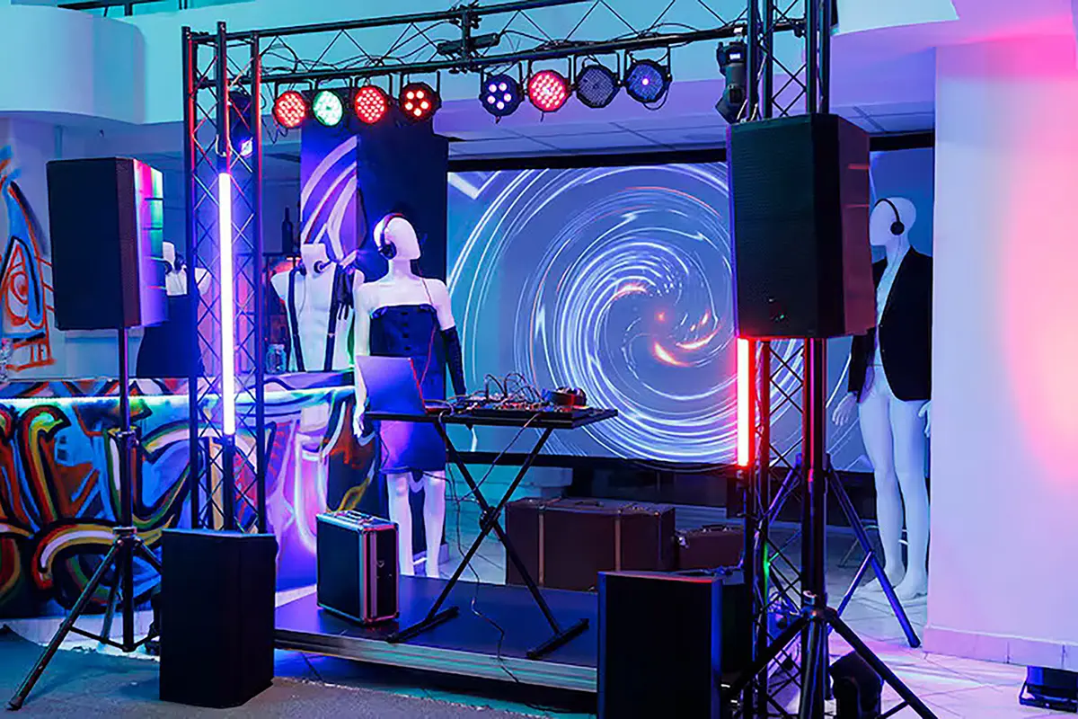 Small & Medium DJ Stages Small & Medium DJ Stages