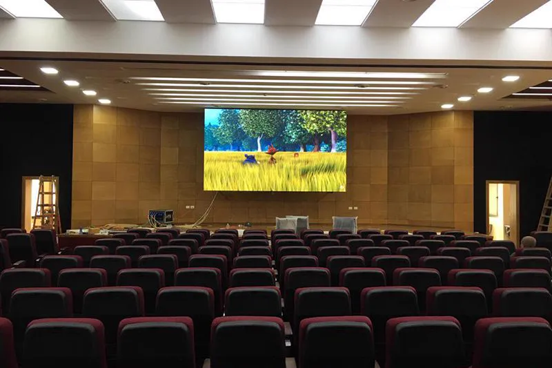Indoor LED wall mounted in an auditorium
